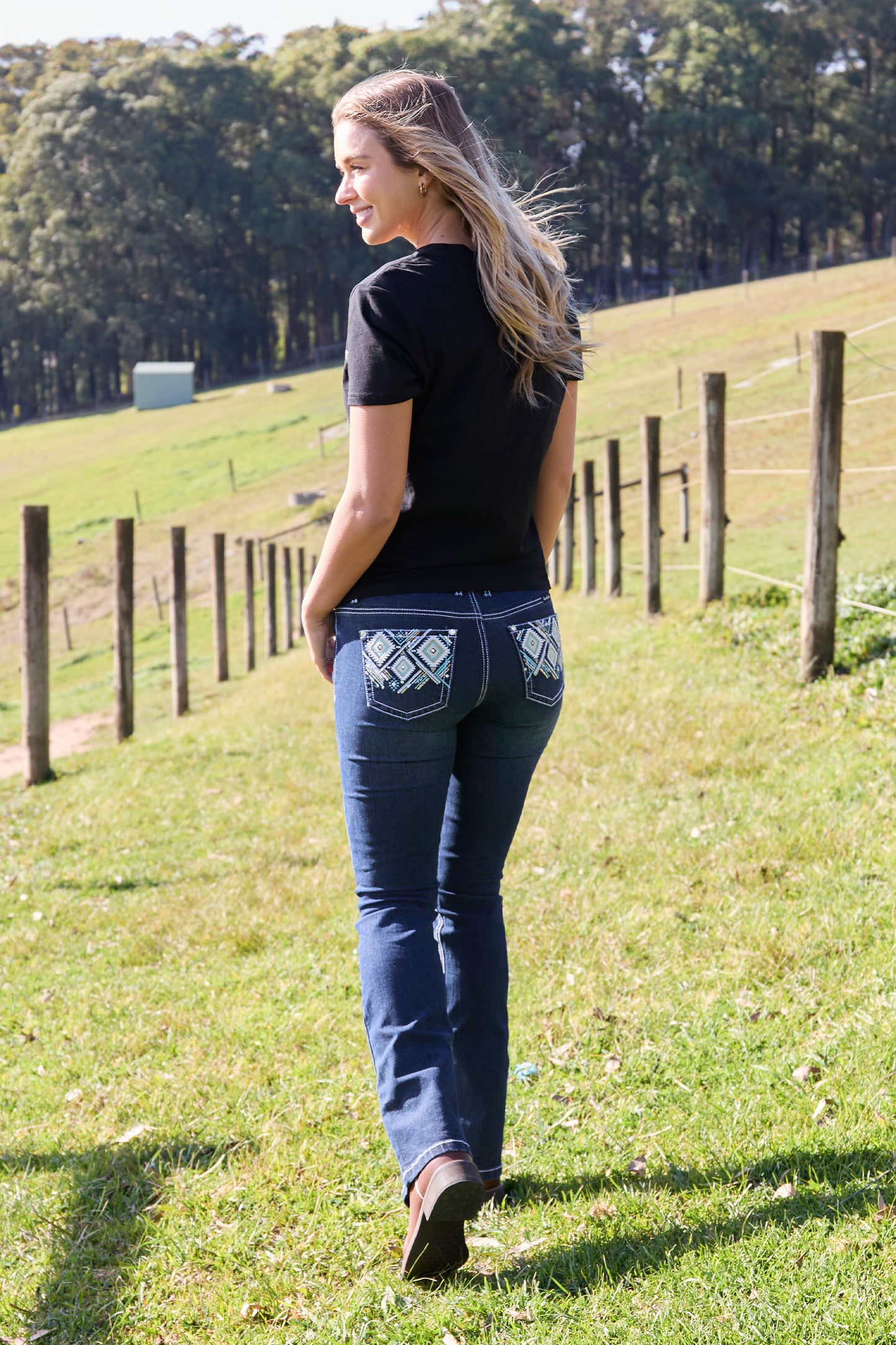 Pure Western Womens Meg Boot Cut Jean 32 Leg - PCP2208034