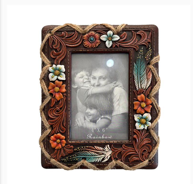 Pure Western Floral Picture Frame - PS31903GFT