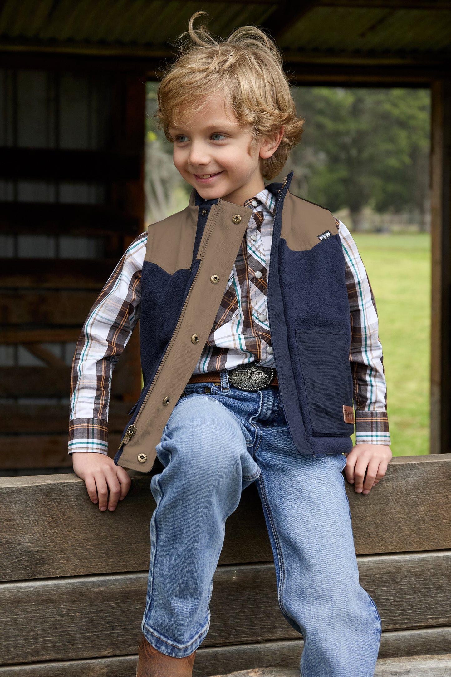 Pure Western Boys Jamie Reversible Vest P6W3603181