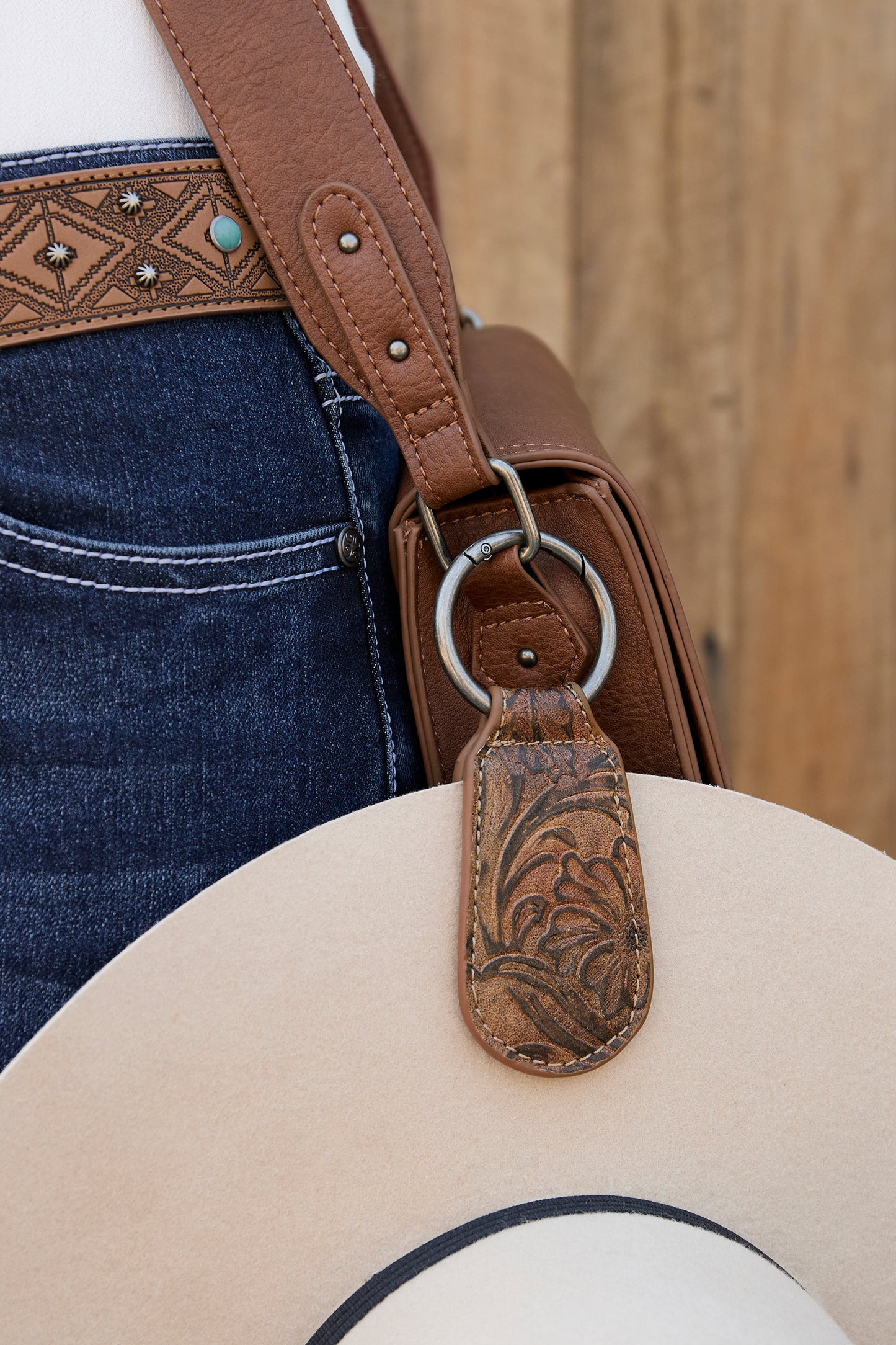 Pure Western Mia Hat Clip PCP2980HCL