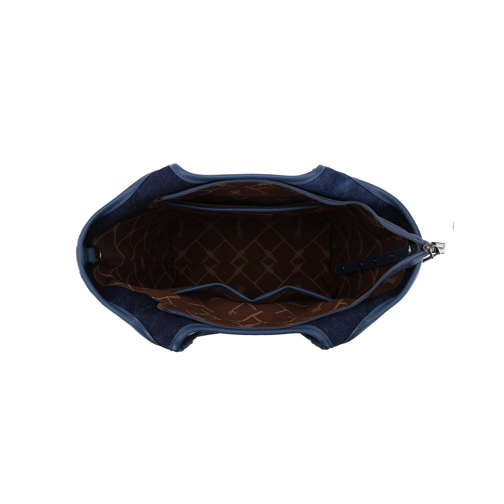 
                      
                        Wrangler Willa Tote Bag - Dark Denim X5S2908BAG
                      
                    