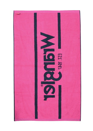 
                      
                        Wrangler Signature Towel - Navy / Pink
                      
                    