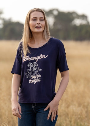 
                      
                        Wrangler Womens Long Live Cowgirls Shirt
                      
                    
